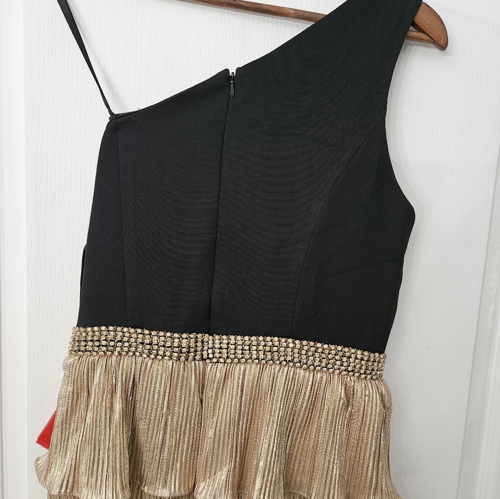Mac Dugga Ieena Metallic One Shoulder Ruffle Tiered Gown Black Gold Sz 4 NWT - Picture 10 of 13